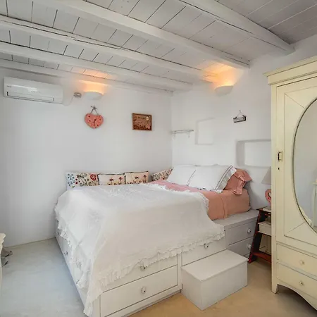 Dewdrop House, Serifos * Livadi (Serifos)